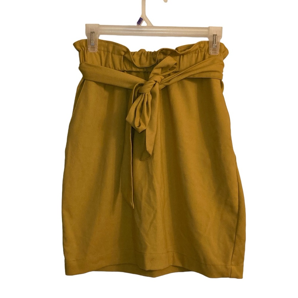Paper bag waist skirt